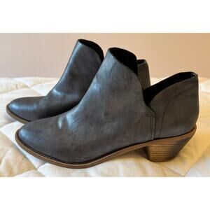 KELSI DAGGER Suede Kenmare Ankle Booties Size 8.5 (streetwear heeled leather)